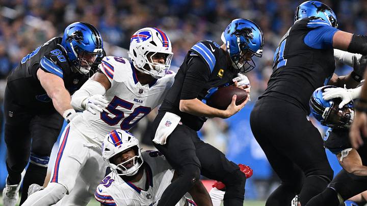 Dec 15, 2024; Detroit, Michigan, USA; Detroit Lions quarterback Jared Goff (16) gets sacked by Buffalo Bills defensive end Greg Rousseau (50) and defensive tackle Ed Oliver (91) in the third quarter at Ford Field. Mandatory Credit: Lon Horwedel-Imagn Images Dec 15, 2024; Detroit, Michigan, USA; Detroit Lions quarterback Jared Goff (16) gets sacked by Buffalo Bills defensive end Greg Rousseau (50) and defensive tackle Ed Oliver (91) in the third quarter at Ford Field. Mandatory Credit: Lon Horwedel-Imagn Images
