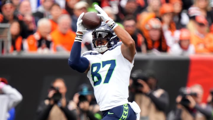 Oct 15, 2023; Cincinnati, Ohio, USA; Seattle Seahawks tight end Noah Fant (87) completes a catch in