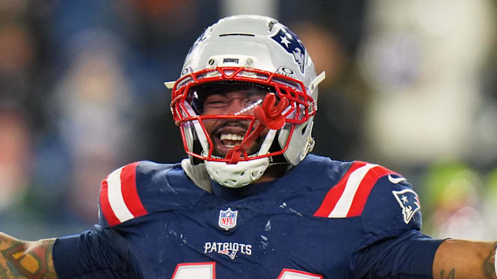 New England Patriots linebacker K'Lavon Chaisson