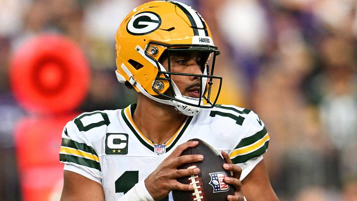 Green Bay Packers quarterback Jordan Love (10) drops back to pass at Minnesota. Green Bay Packers quarterback Jordan Love (10) drops back to pass at Minnesota.