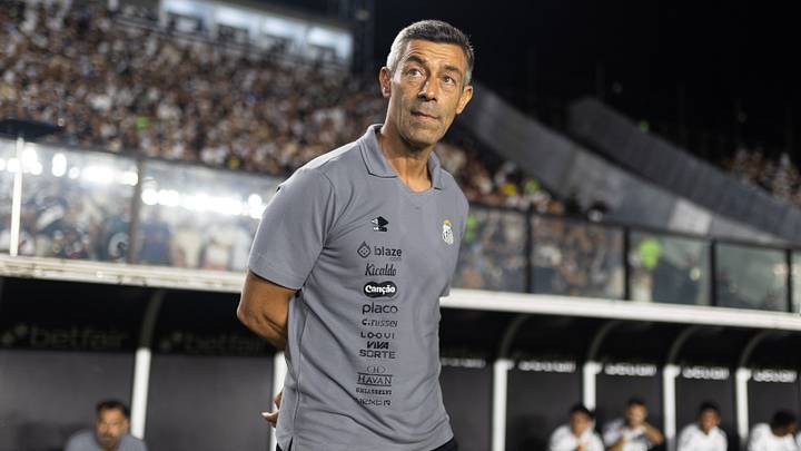 Estafe de Caixinha acionou o Santos na FIFA