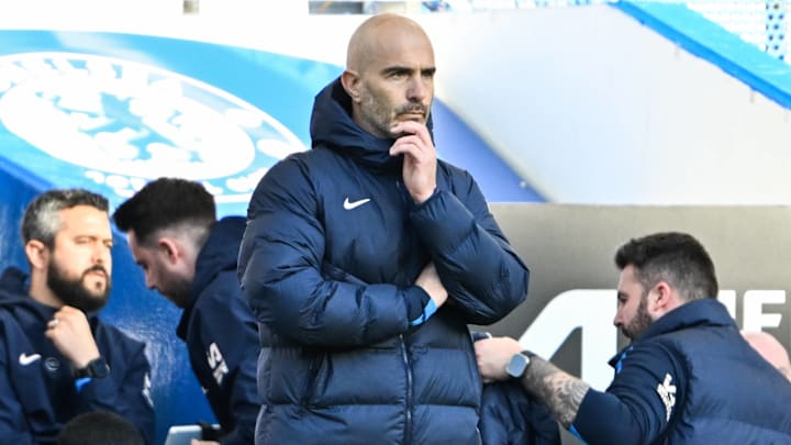 Enzo Maresca looks on during Chelsea's 2-1 win over Newcastle United in the Premier League