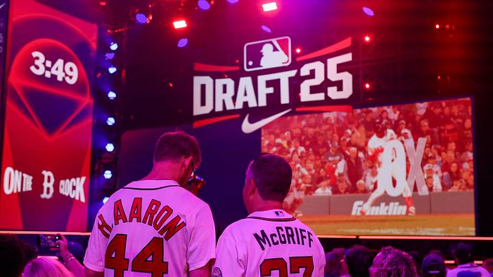 Jul 13, 2025; Atlanta, GA, USA; Atlanta Braves fans attend the MLB Draft at The Coca-Cola Roxy. Mandatory Credit: Brett Davis-Imagn Images Jul 13, 2025; Atlanta, GA, USA; Atlanta Braves fans attend the MLB Draft at The Coca-Cola Roxy. Mandatory Credit: Brett Davis-Imagn Images