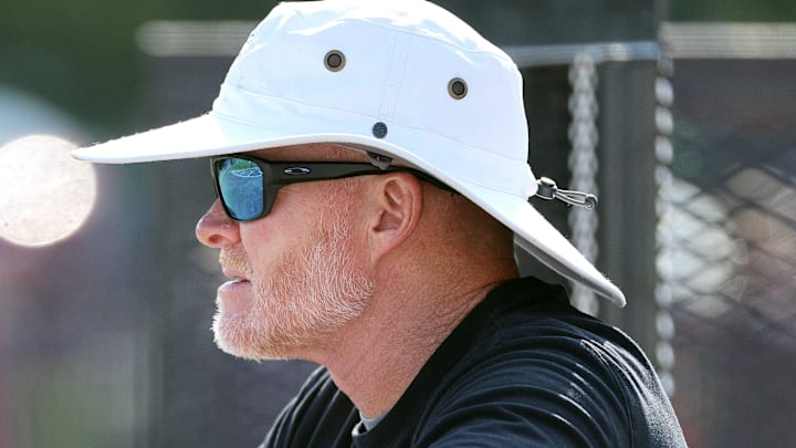 Bills head coach Sean McDermott watches the defensive linemen get in some extra work before the start of practice in 2023.R