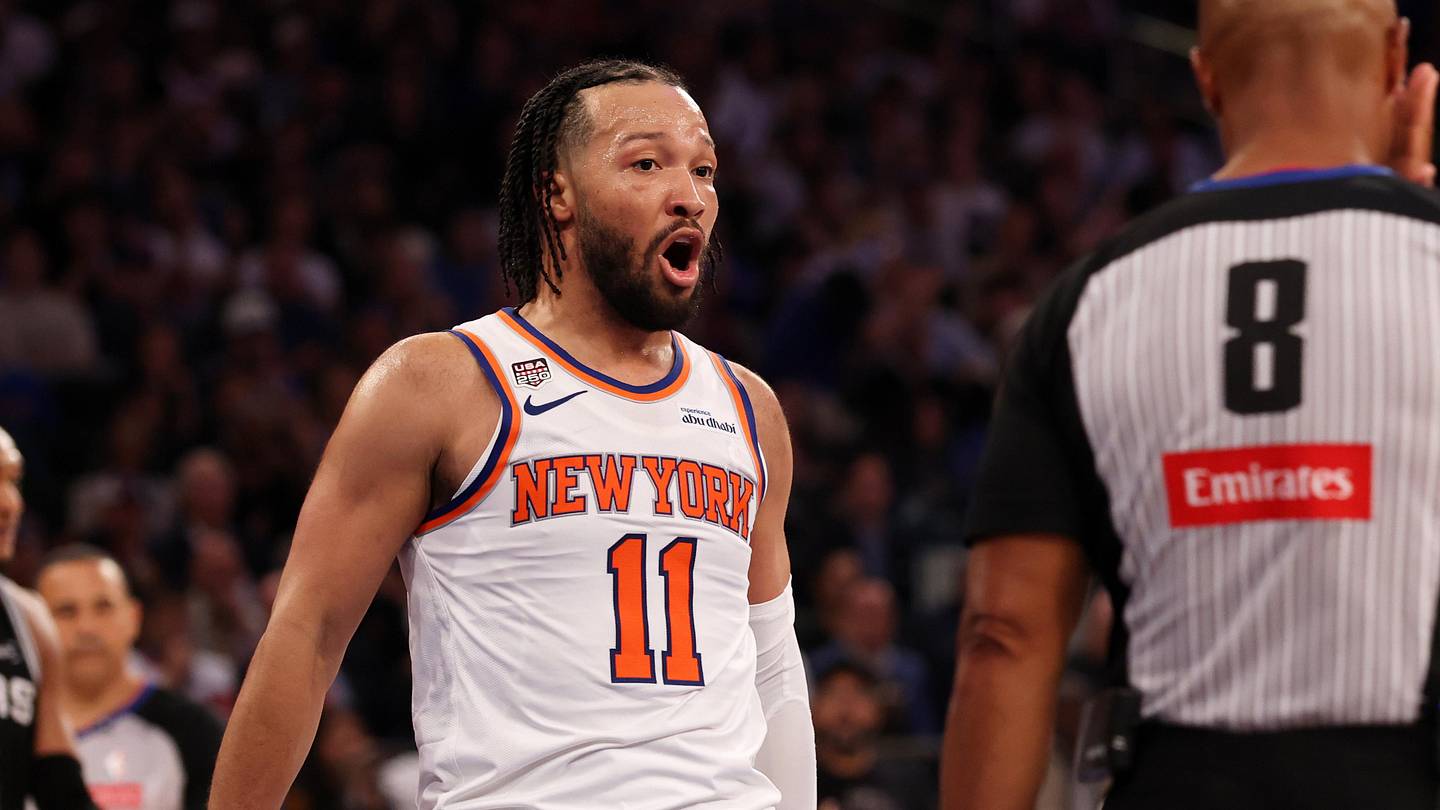 Knicks Can't Let Bad Officiating Become the Focus 