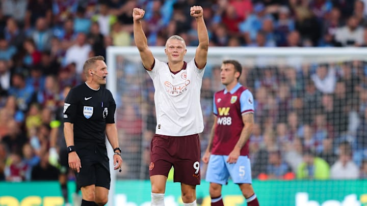 Erling Haaland marcó dos goles para el Manchester City en la primera jornada de la Premier League 2023-2024