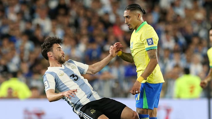 Raphinha réalise une grande saison mais n'arrive pas à faire gagner son pays.