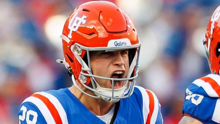 Florida Gators kicker Trey Smack (29) reacts after making a 54-yard field goal against the Mississippi State Bulldogs.