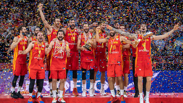 España pretende volver a ganar la Copa FIBA, luego de que en 2019 superara a Argentina y levantara el trofeo 
