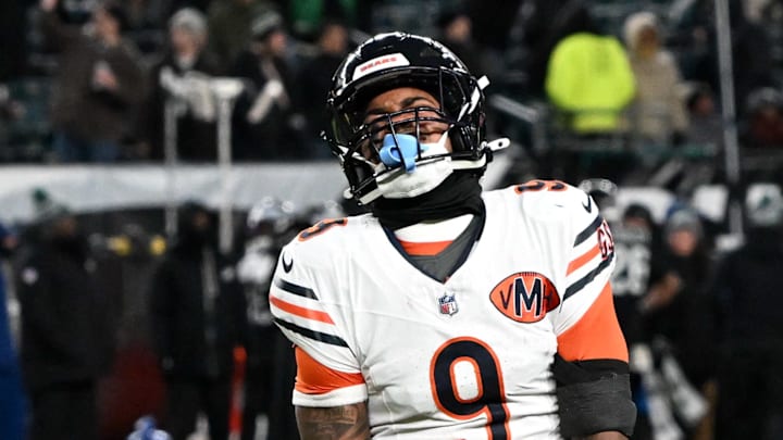 Nov 28, 2025; Philadelphia, Pennsylvania, USA; Chicago Bears safety Jaquan Brisker (9) reacts during the fourth quarter of the game against the Philadelphia Eagles at Lincoln Financial Field. Mandatory Credit: Eric Hartline-Imagn Images