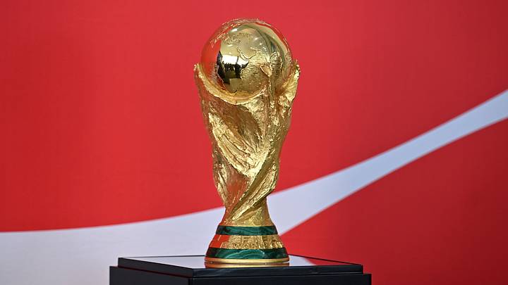 President Lula Da Silva Receives FIFA Trophy Tour at Planalto Palace President Lula Da Silva Receives FIFA Trophy Tour at Planalto Palace