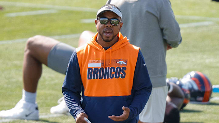 Denver Broncos defensive backs coach Christian Parker during training camp at UCHealth Training Complex. 