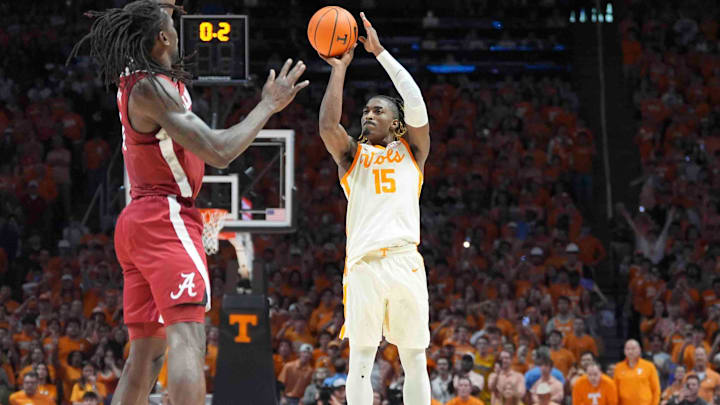 Tennessee's Jahmai Mashack (15) makes a game-winning three-point shot with .2 seconds on the clock to defeat Alabama, during a men’s college basketball game between Tennessee and Alabama at Thompson-Boling Arena at Food City Center, Saturday, March 1, 2025.