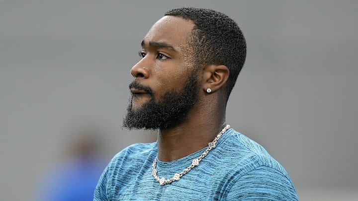Miles Sanders