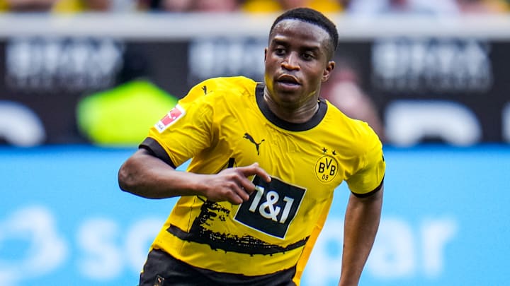 Youssoufa Moukoko kam gegen Gladbach zum Einsatz Youssoufa Moukoko kam gegen Gladbach zum Einsatz