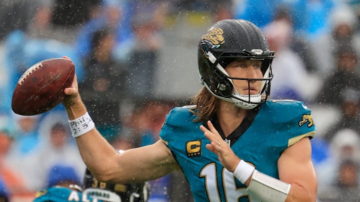 Jacksonville Jaguars quarterback Trevor Lawrence (16) looks to pass during the second quarter of an NFL football game at EverBank Stadium, Sunday, Dec. 7, 2025, in Jacksonville, Fla. [Corey Perrine/Florida Times-Union]