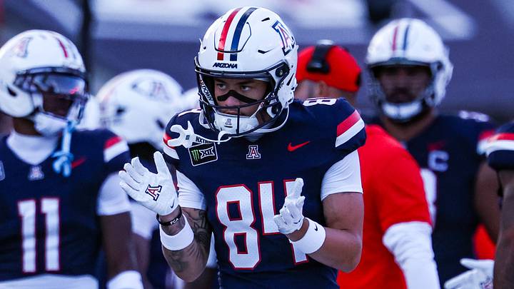 Sep 5, 2026; Tucson, Arizona, USA; Arizona Wildcats wide receiver Rodney Gallagher III (84) gets hype before the start of the game against the Northern Arizona Lumberjacks at Casino Del Sol Stadium. Mandatory Credit: Aryanna Frank-Imagn Images Sep 5, 2026; Tucson, Arizona, USA; Arizona Wildcats wide receiver Rodney Gallagher III (84) gets hype before the start of the game against the Northern Arizona Lumberjacks at Casino Del Sol Stadium. Mandatory Credit: Aryanna Frank-Imagn Images