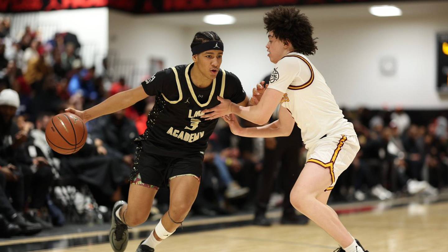 How to Watch 5-Star Davion Thompson's Commitment Live as Bay