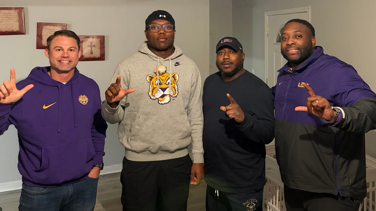 National Analyst Makes Bold Prediction About Top LSU Football Recruit