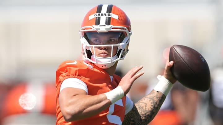 May 9, 2025; Berea, OH, USA; Cleveland Browns quarterback Dillon Gabriel (5) throws a pass during rookie minicamp at CrossCountry Mortgage Campus. Mandatory Credit: Ken Blaze-Imagn Images