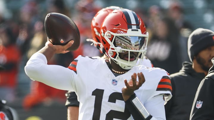 Jan 4, 2026; Cincinnati, Ohio, USA; Cleveland Browns quarterback Shedeur Sanders (12) participates in pregame warmups against the Cincinnati Bengals at Paycor Stadium. Mandatory Credit: Joseph Maiorana-Imagn Images