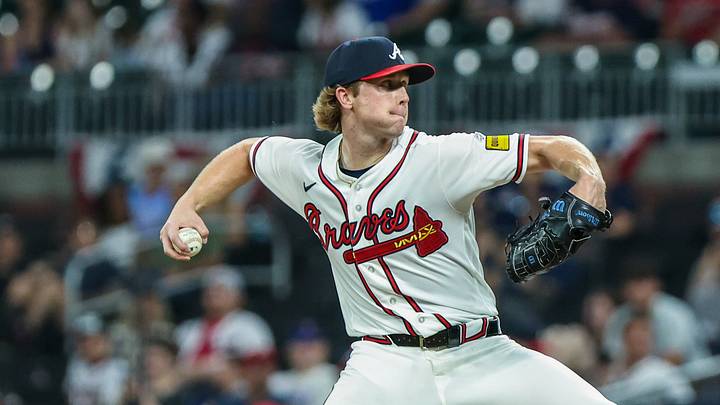 Jul 6, 2026; Cumberland, Georgia, USA; Atlanta Braves pitcher Owen Murphy (73) pitches the ball against the New York Mets during the tenth inning at Truist Park. Mandatory Credit: Jordan Godfree-Imagn Images Jul 6, 2026; Cumberland, Georgia, USA; Atlanta Braves pitcher Owen Murphy (73) pitches the ball against the New York Mets during the tenth inning at Truist Park. Mandatory Credit: Jordan Godfree-Imagn Images