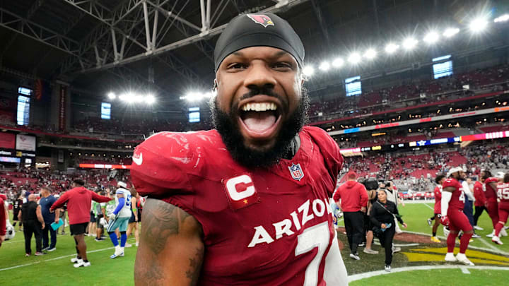 Arizona Cardinals linebacker Kyzir White (7) celebrates their 28-16 win over the Dallas Cowboys at State Farm Stadium in Glendale on Set. 24, 2023. Arizona Cardinals linebacker Kyzir White (7) celebrates their 28-16 win over the Dallas Cowboys at State Farm Stadium in Glendale on Set. 24, 2023.