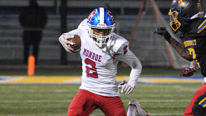 The wide receiver out of Rochester has a chance to head south to play college football