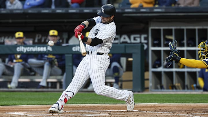Chicago White Sox designated hitter Andrew Benintendi (23) hits a solo home run against the Milwaukee Brewers at Rate Field. Chicago White Sox designated hitter Andrew Benintendi (23) hits a solo home run against the Milwaukee Brewers at Rate Field.