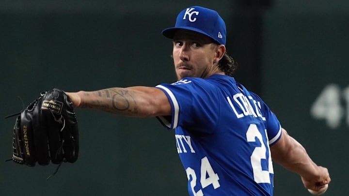 Jul 6, 2025; Phoenix, Arizona, USA; Kansas City Royals pitcher Michael Lorenzen (24) throws against the Arizona Diamondbacks in the first inning at Chase Field. Mandatory Credit: Rick Scuteri-Imagn Images