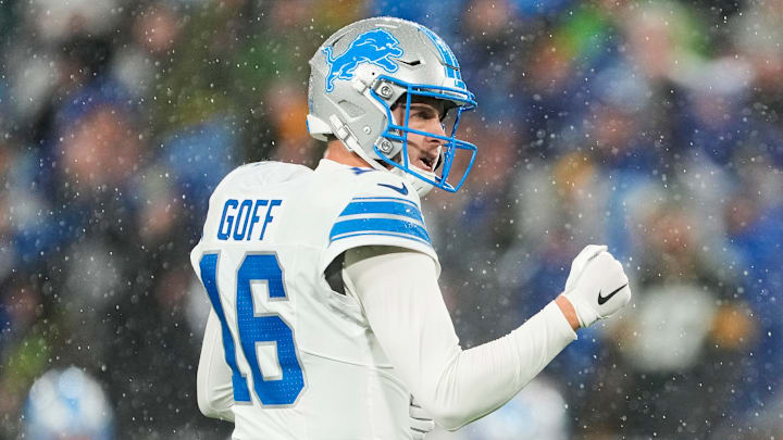 Detroit Lions v Green Bay Packers Detroit Lions v Green Bay Packers