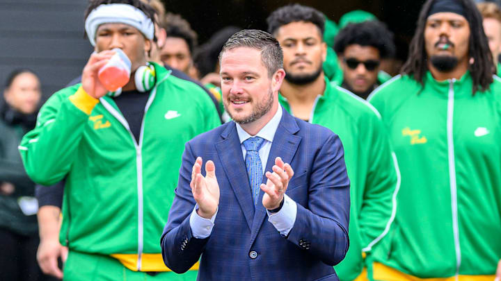 Oregon Ducks Dan Lanning Big Ten Schedule Dante Moore Dakorien Moore Indiana Rutgers Kenyon Sadiq Recruiting Rankings