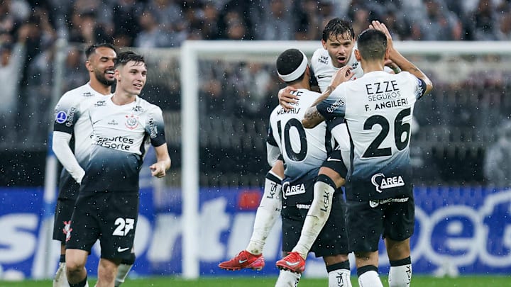 Romero marcou o gol da primeira vitória do Timão na Sul-Americana 2025