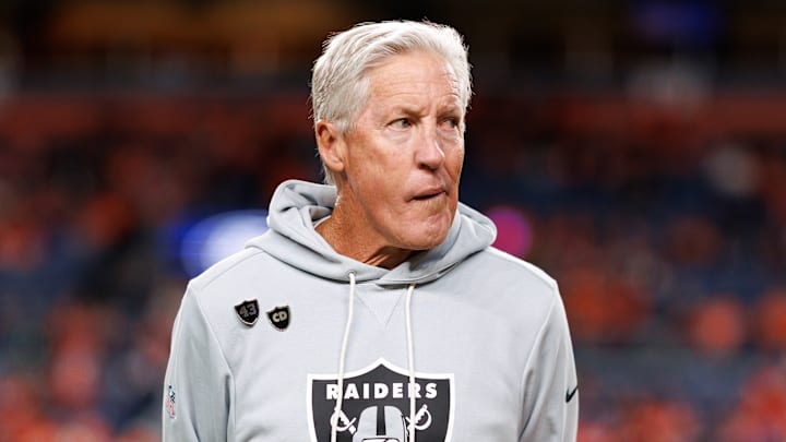 Las Vegas Raiders v Denver Broncos - NFL 2025