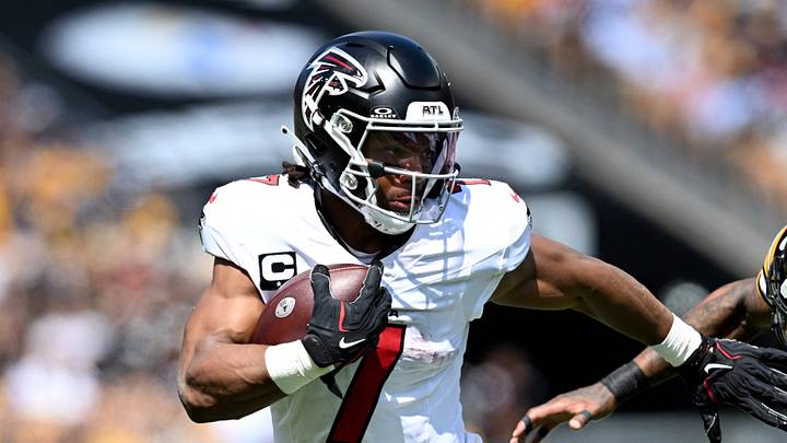  Atlanta Falcons running back Bijan Robinson 
