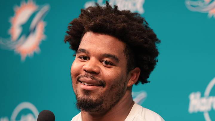 Miami Dolphins linebacker Chop Robinson