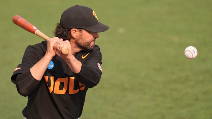 Tennessee baseball coach Tony Vitello warms up his players before the start of the NCAA college baseball game against Wake Forest in the Knoxville Regional final on June 1, 2025, in Knoxville, Tenn.
