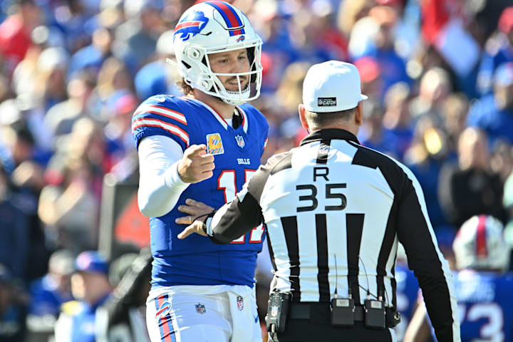 Bills-Patriots announcer pairing & ref assignment for Week 15