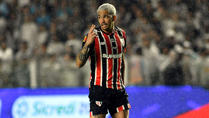 São Paulo inicia Série A jogando em casa