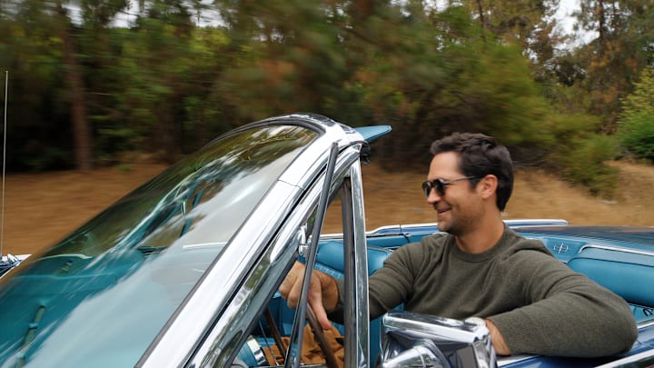 Manuel Garcia-Rulfo as Mickey Haller in episode 410 of The Lincoln Lawyer