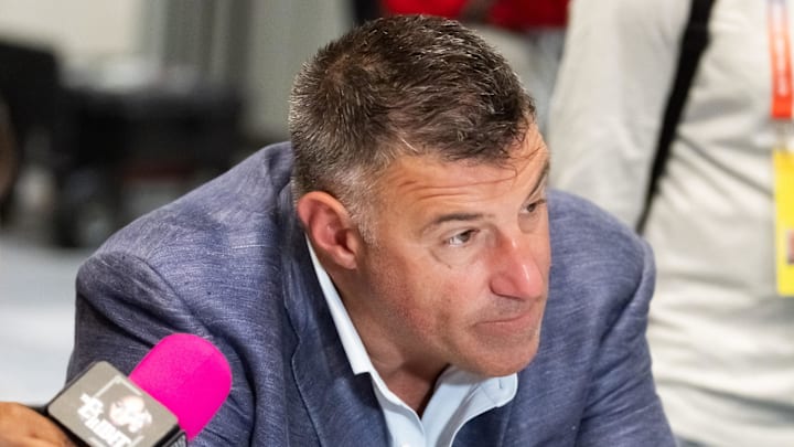 Mar 31, 2026; Phoenix, AZ, USA; New England Patriots head coach Mike Vrabel speaks to reporters in the media during the 2026 NFL Annual League Meeting at the Arizona Biltmore. Mandatory Credit: Mark J. Rebilas-Imagn Images