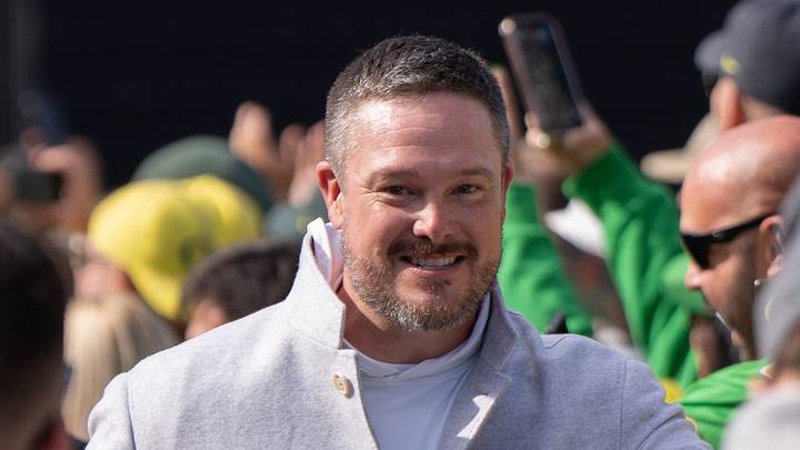 oregon ducks coach dan lanning oregon ducks coach dan lanning