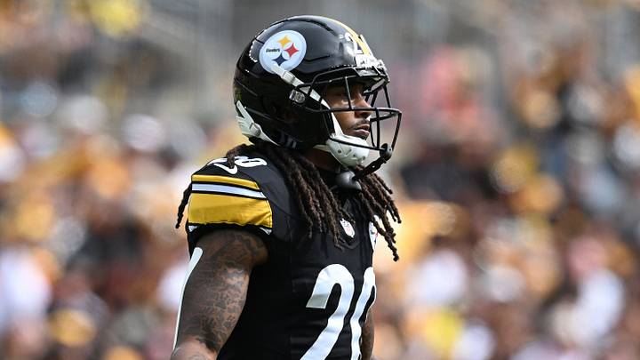 Sep 27, 2026; Pittsburgh, Pennsylvania, USA; Pittsburgh Steelers safety Rayshawn Jenkins (20) reacts against the Cincinnati Bengals during the first half at Acrisure Stadium. Mandatory Credit: Barry Reeger-Imagn Images Sep 27, 2026; Pittsburgh, Pennsylvania, USA; Pittsburgh Steelers safety Rayshawn Jenkins (20) reacts against the Cincinnati Bengals during the first half at Acrisure Stadium. Mandatory Credit: Barry Reeger-Imagn Images