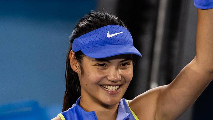Emma Raducanu celebrates her victory