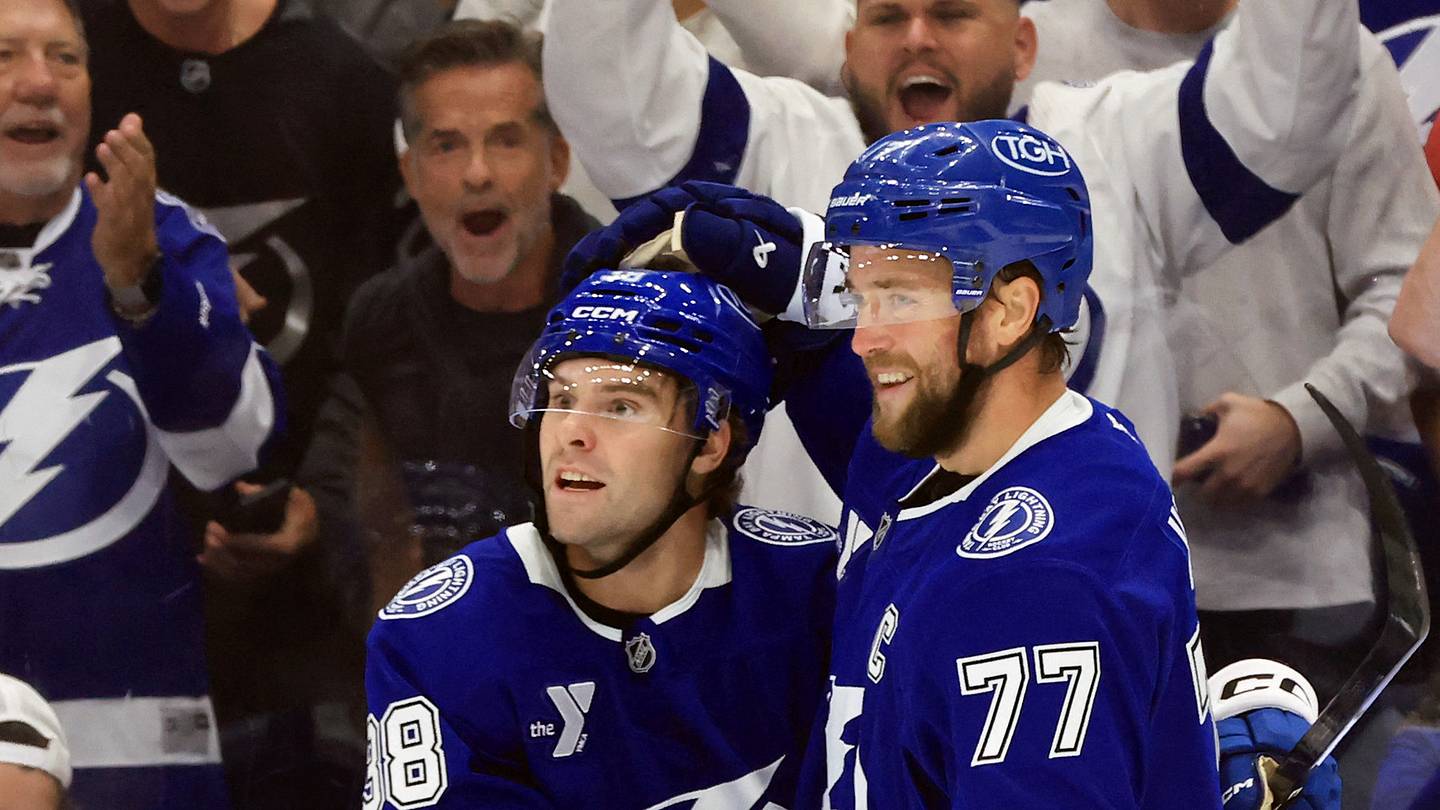 Lightning Beat Kraken 4-3 in Overtime Behind Victor Hedman's Incredible Goal