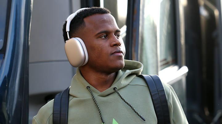 Recém-anunciado, Jhon Arias ainda não faz sua estreia no Palmeiras Recém-anunciado, Jhon Arias ainda não faz sua estreia no Palmeiras