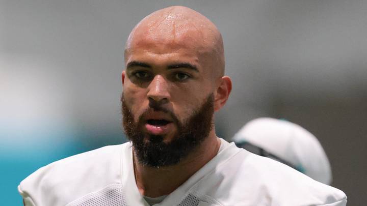 Jul 23, 2025; Miami Gardens, FL, USA; Miami Dolphins tight end Julian Hill (89) looks on during training camp at Baptist Health Training Complex. Mandatory Credit: Sam Navarro-Imagn Images Jul 23, 2025; Miami Gardens, FL, USA; Miami Dolphins tight end Julian Hill (89) looks on during training camp at Baptist Health Training Complex. Mandatory Credit: Sam Navarro-Imagn Images