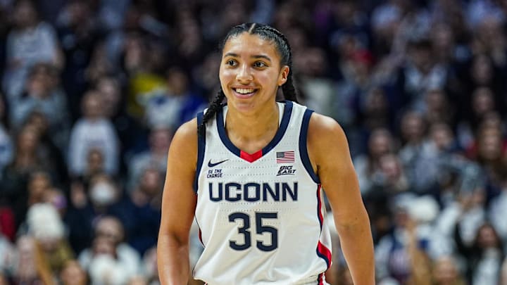 Feb 12, 2025; Storrs, Connecticut, USA; UConn Huskies guard Azzi Fudd (35) reacts after her three point basket against the St. John's Red Storm in the second half at Harry A. Gampel Pavilion. Mandatory Credit: David Butler II-Imagn Images Feb 12, 2025; Storrs, Connecticut, USA; UConn Huskies guard Azzi Fudd (35) reacts after her three point basket against the St. John's Red Storm in the second half at Harry A. Gampel Pavilion. Mandatory Credit: David Butler II-Imagn Images