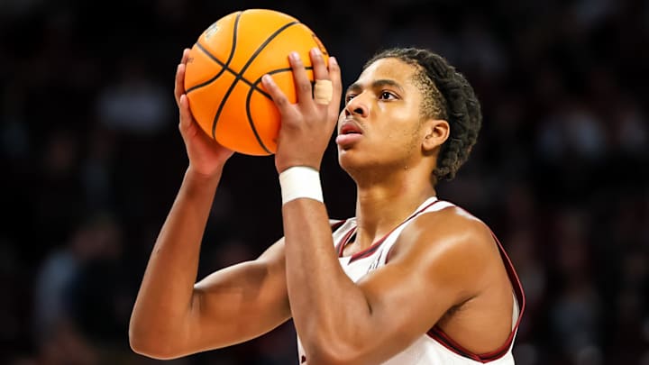 Dec 30, 2023; Columbia, South Carolina, USA; South Carolina Gamecocks forward Collin Murray-Boyles (30) attempts a free through against the Florida A&M Rattlers in the first quarter at Colonial Life Arena. Mandatory Credit: Jeff Blake-Imagn Images Dec 30, 2023; Columbia, South Carolina, USA; South Carolina Gamecocks forward Collin Murray-Boyles (30) attempts a free through against the Florida A&M Rattlers in the first quarter at Colonial Life Arena. Mandatory Credit: Jeff Blake-Imagn Images