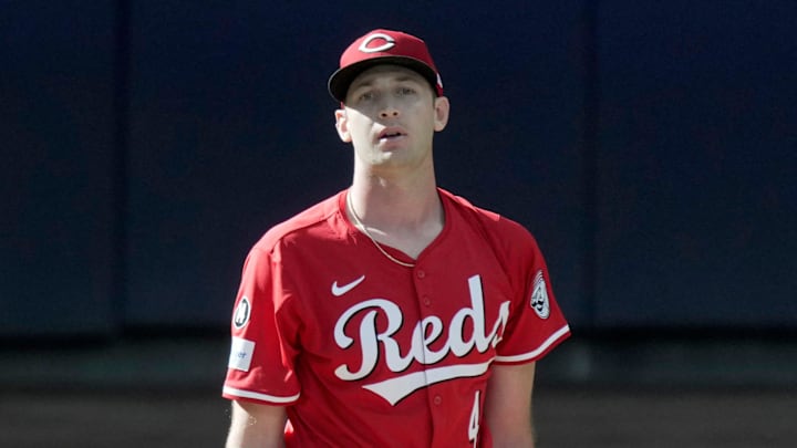 Cincinnati Reds pitcher Nick Lodolo (40) watches Cincinnati Reds pitcher Nick Lodolo (40) watches